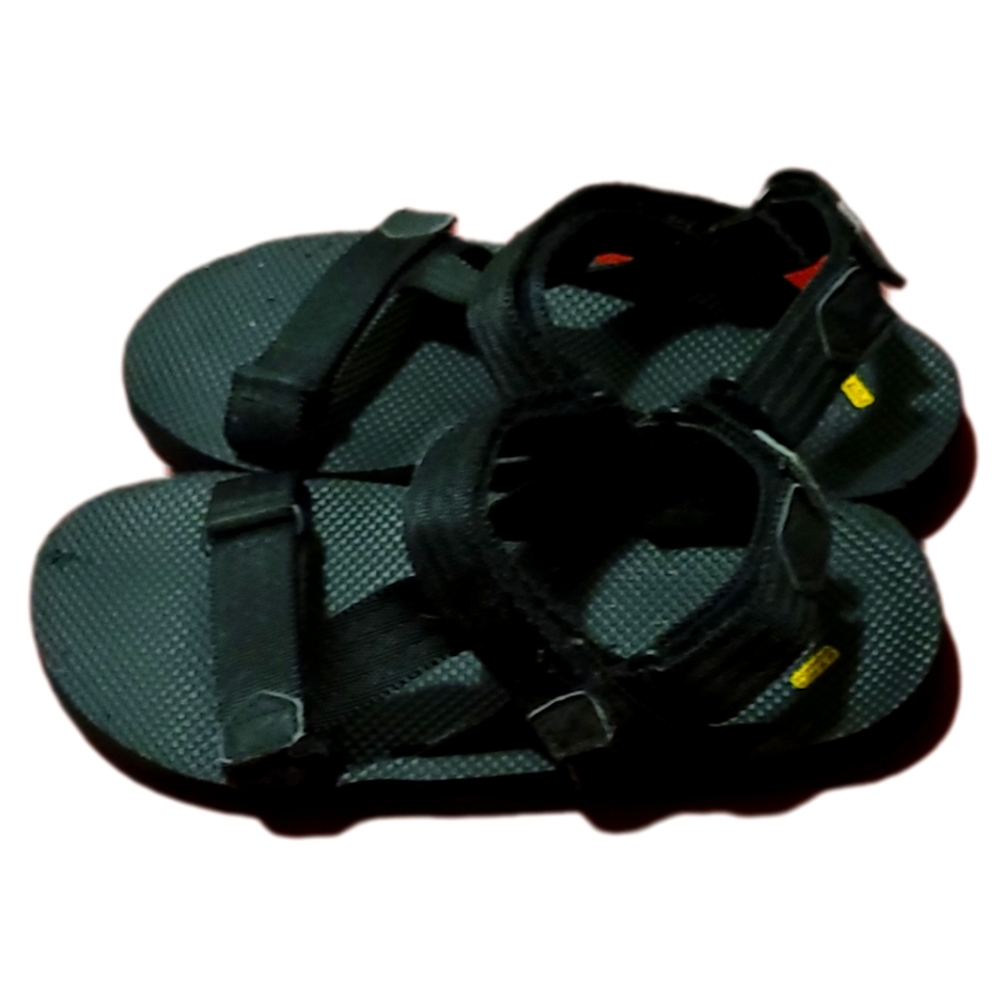 Free Waters Supreme Foam Sandles